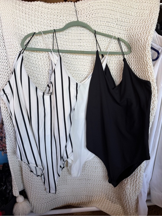 gaze Tops - 3 Bodysuits - Gaze V-Neck Sleeveless Bodysuit
